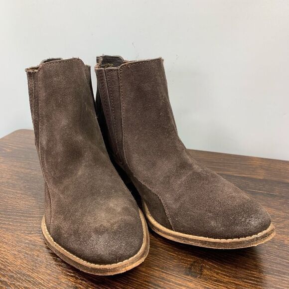 Charles By Charles David Women's Suede Leather Yale Ankle Bootie Brown Size 8.5 - Picture 5 of 9